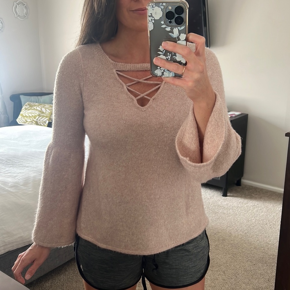American Eagle Blush Pink Criss Cross Neck Bell Sleeve Sweater Size Medium